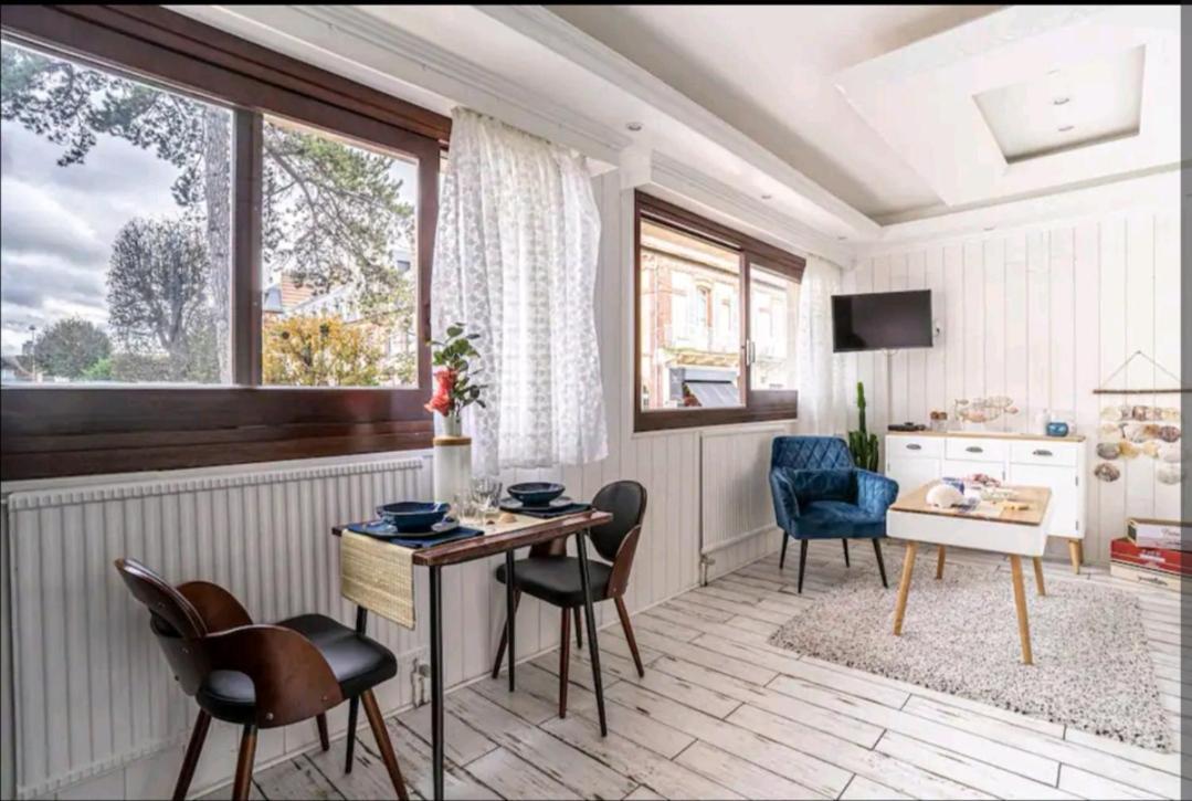 Deauville : Magnifique Studio En Face Du Casino ! Luaran gambar